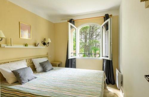 Rouret House | Village Le Rouret - maison avec piscines partagées