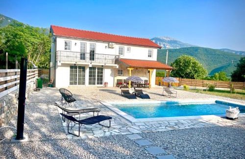Mostar Villa | Village Pool Villa Silentium