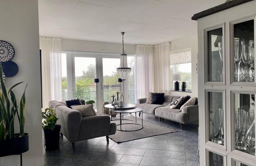Askim Apartment | Villalägenhet i Askim med havsutsikt
