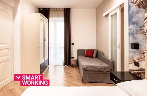 Centro Storico Cabin | Villena Plaza by Wonderful Italy - Il Capo Triple Room