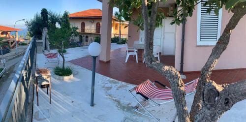 Gioiosa Marea Apartment | Villetta Fichera Monolocale