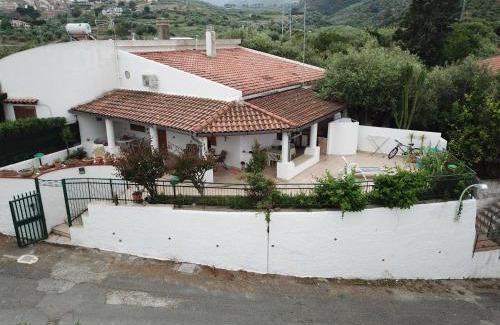 Falcone Villa | Villetta Romeo Casavacanze