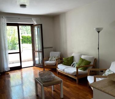 Civita Castellana Apartment | VILLINO CARLOTTA - Parking for bike - relax - spazio - garden - privacy -