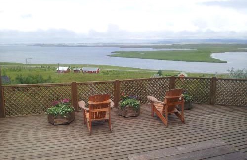 Borgarnes House | Vindheimar Cottage - Great View - Hot Tub