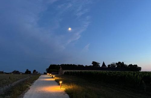 Berson Apartment | Vineyard Cabins at Château Puynard