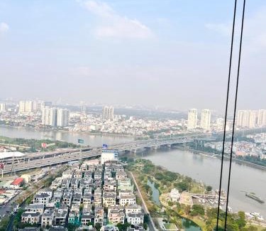 Hang Xanh Apartment | Vinhomes Landmark