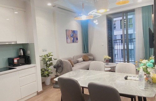 Hoang Mai Apartment | Vinhomes Times City 2 Bedrooms Apartment