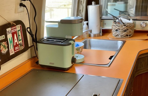 Ennis House | Vintage Airstream on Iconic Sugar Ridge Road