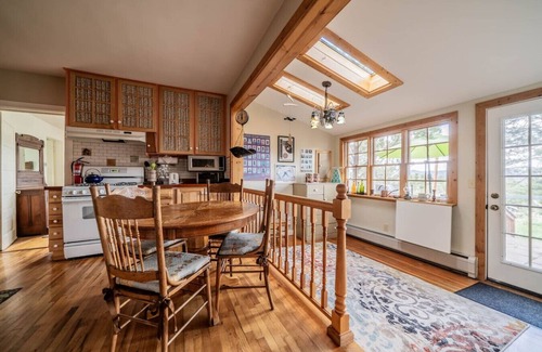 Estes Park Cabin | Vintage Cabin w/Views in Heart of Estes