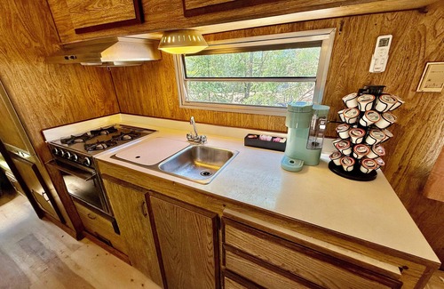 Osage County House | Vintage Camping at Keystone Lake: Boat Rental, Hiking, Campfire, Serene Outdoors