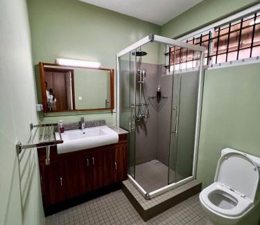 Trianon Bed & Breakfast | Vintage Lodge