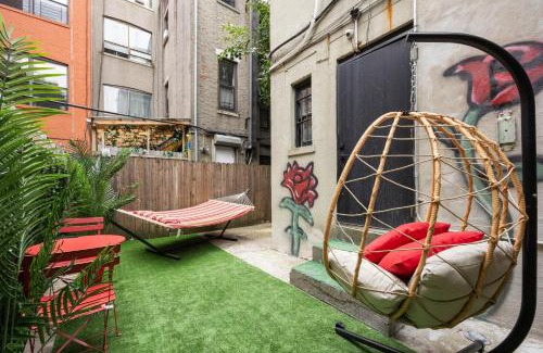 Upper Manhattan Apartment | Vintage Luxe NY - Designer Lofts & Apartments NYC