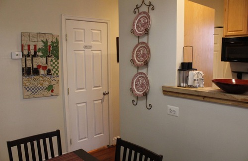 Fells Point House | Vintage Townhome/Heart of Fells Point