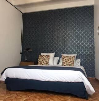 Arvert House | Vintagesuitehome
