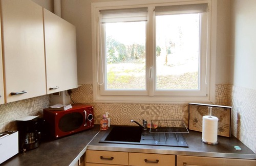 Saumur Apartment | Violettes Blanches ★ Cosy★ Private parking ★ TV ★ WiFi