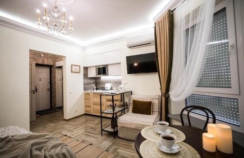 Frunzensky District Apartment | VIP Apart E.Polotskoy 5