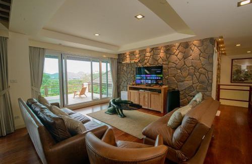 Nong Nam Daeng Villa | VIPKHAOYAI by the sky cozy