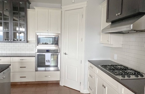 Bear Mountain Resort House | Vista 18 - Beautiful home with views of the 18th fairway