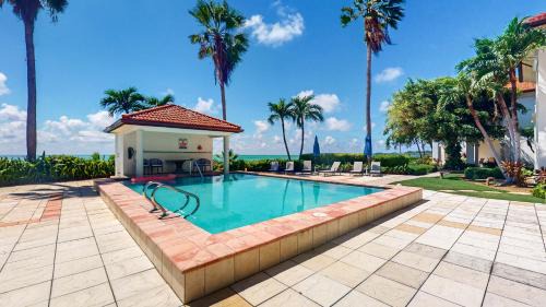 Grand Harbour Apartment | Vista Caribe
