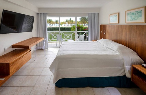 Freeport Resort | Viva Fortuna Beach by Wyndham, A Trademark All Inclusive