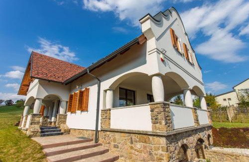 Szigliget House | VIVAZA Villa Szigliget