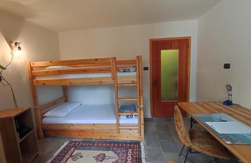 Villar Perosa House | Vivere in un bosco Casa Leonardo
