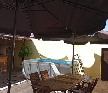 Almonacid de Toledo House | Vivienda Turistica Vino Tinto
