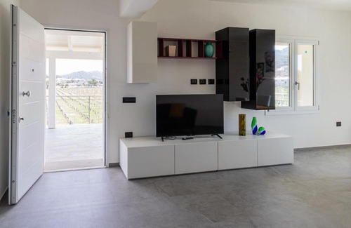 Monti Apartment | VivimiHome - Monti House