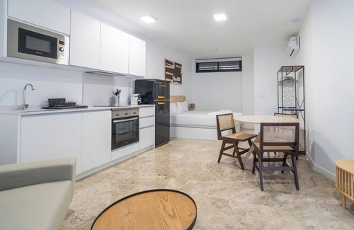 El Pla del Real Apartment | VLC HOST - Tamarit Olmos C