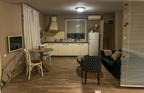 Stip Apartment | VNVP Black Amber
