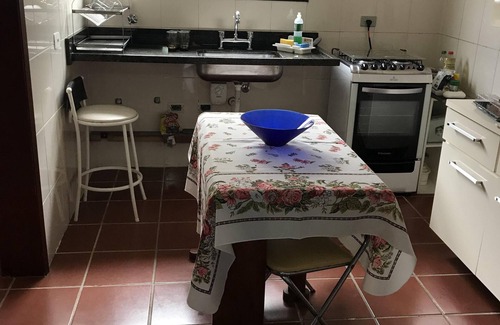Vila Inglesa Apartment | Você não vai querer ir embora daqui. You don’t want to leave here anymore