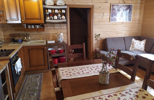 Vrelo Korenicko Ski Chalet | Vodenica vrelo Family chalet