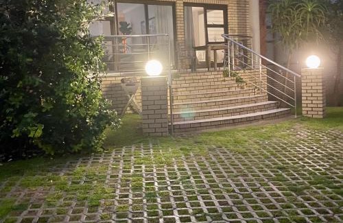 Jongensfontein Apartment | Voelkliplaan 8