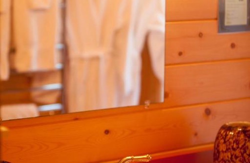 Volcano Bed & Breakfast | Volcano Mist Cottage