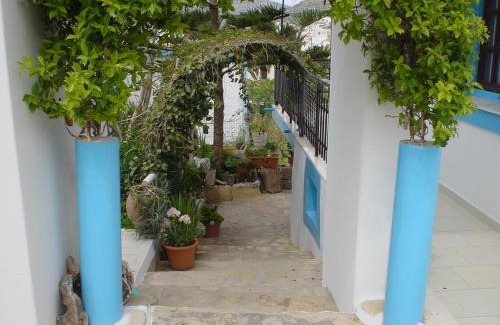 Lipsoi Apartment | Voula's Garden Apartments
