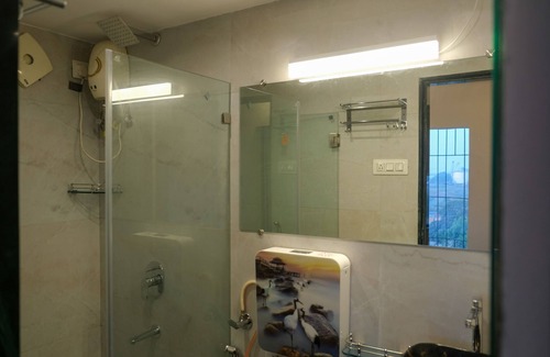 Masjid Bandar Hotel | VR Comforts