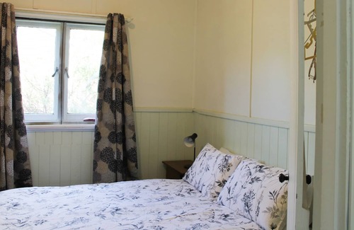 Dingup Cottage | Vrbo Property
