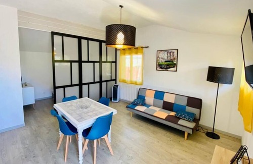 Hinx Apartment | Vrbo Property