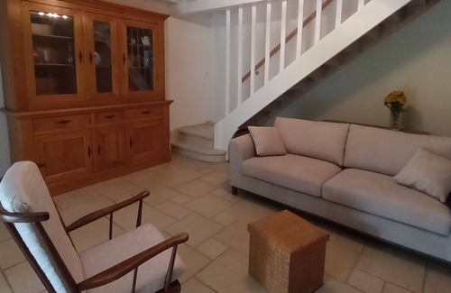 Ville-sous-Anjou House | Vrbo Property