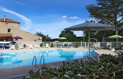 Lagrand Apartment | VVF Haute Provence * - 2 Room Cottage 5 People 1 Baby Calade