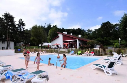 Saint-Jean-Pied-de-Port Apartment | VVF Residence Pays Basque Saint-Jean-Pied-de-Port * - 2 Room Apartment 4 People 1 baby