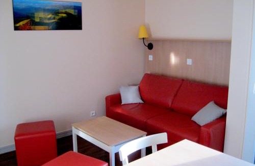 Besse-et-Saint-Anastaise Resort | VVF Super-Besse Auvergne Sancy