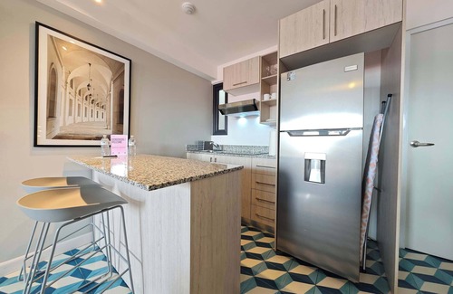 Santa Ana Apartment | w* | Bright & Modern Loft w/AC in Santa Ana