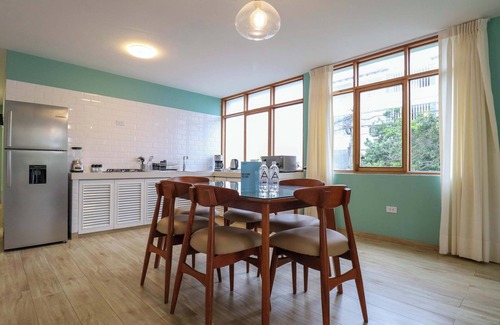 Petit Jean Ocharan Apartment | w* | Majestic 3BR w/Fantastic Deco in Miraflores