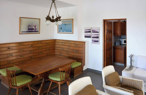 Pisco House | w* | Modern 5BR with Private Pool in Paracas