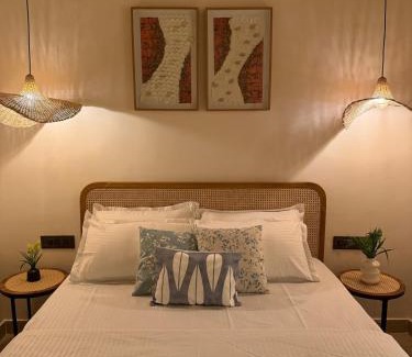 Navi Mumbai Apartment | Wabi Sabi 2Bhk Furnished Apartment WiFi Kitchen Smart Tv by Abhibha Stays