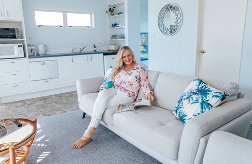 Bowentown House | #Waihi Beach Hive❤️300m to Beach❤️Huge Family Bach 🐶Pet Friendly