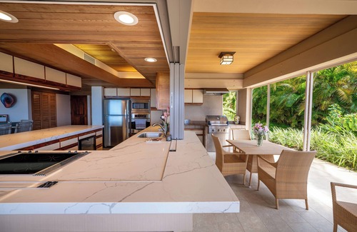 Wailea Condo | WAILEA POINT Sweet 2 Bedroom/3 Bath Oceanview Condominium