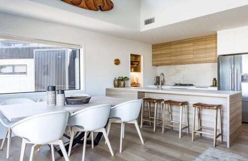 Raglan Apartment | Wainui Townhouses