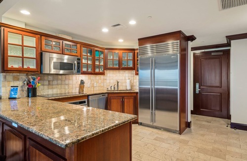 Wailua Condo | Waipouli Beach Resort #F204 - Ocean View 2 Master Bedroom + 3 Bath Condo w/Pool